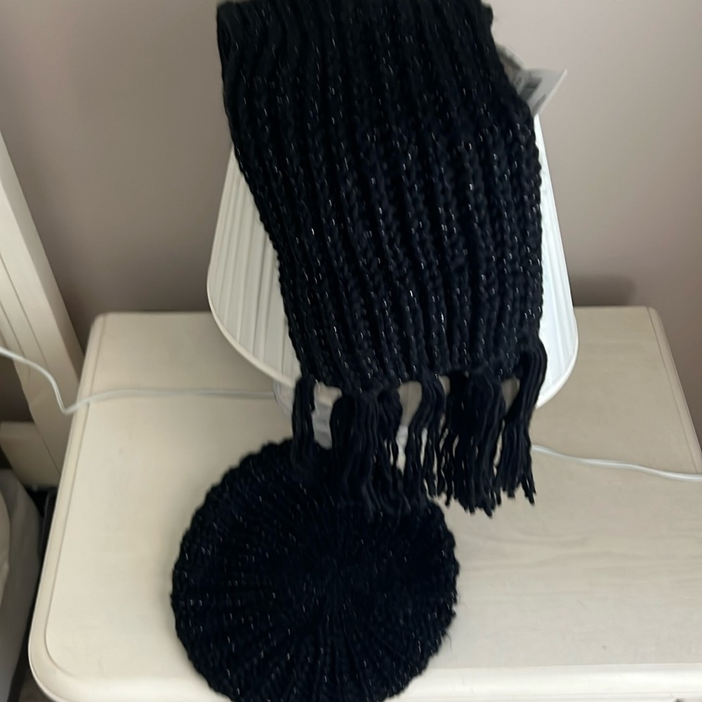 Style & Co matching hat and scarf set.